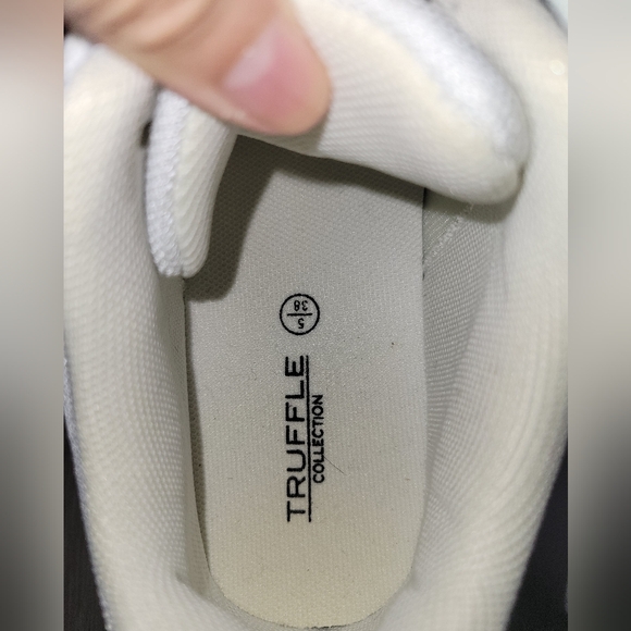 TRUFFLE (ASOS) chunky white platform sneakers/shoes - Picture 6 of 6